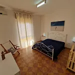 Casa Di Elisa Nordsudcasavacanza * סנט'איזידורו