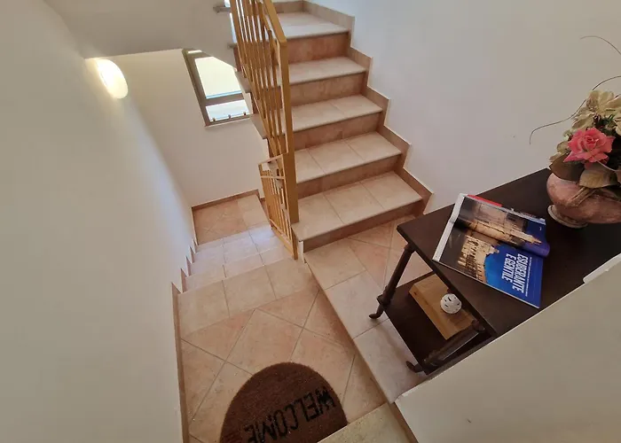 Casa Di Elisa Nordsudcasavacanza * سانت إيزيدورو